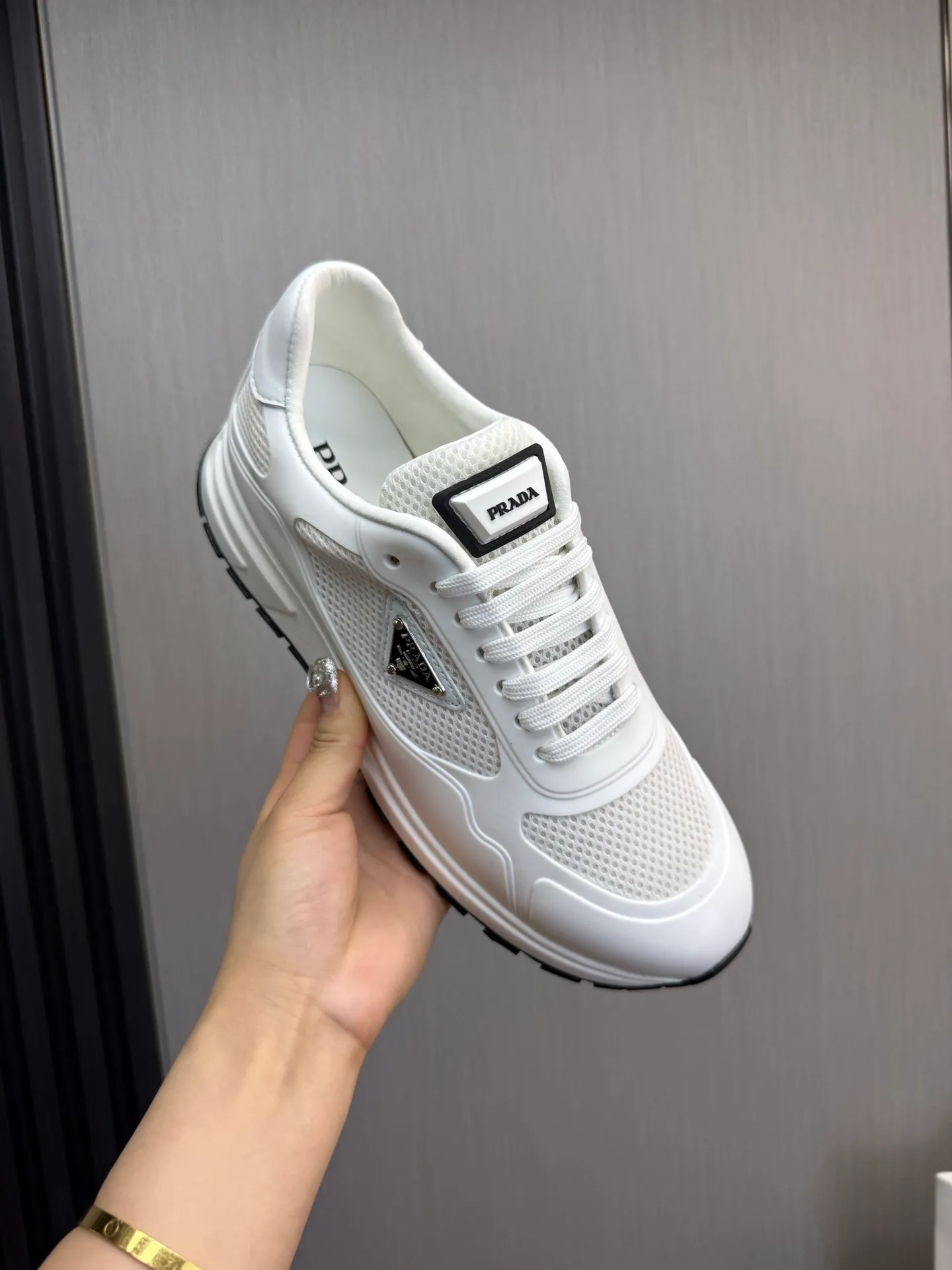 Men's shoes 💰580💰 [PRADA] Autumn and winter hot men's shoes shipped 👏Official website synchronized ⬆️Original fly-woven cowhide fabric + cowhide lining, 1⃣️:1⃣️reproduction, original sole, 38-45 (45. Customized, non-refundable)